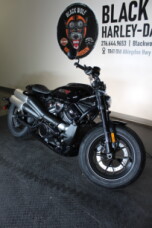 2025 Harley-Davidson® Sportster™ S RH1250S thumb 1