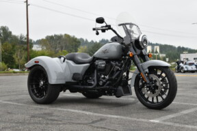 2024 Harley-Davidson® Freewheeler® FLRT thumb 2