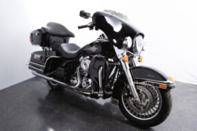 2013 Harley-Davidson® Ultra Classic® Electra Glide® Vivid Black thumb 0