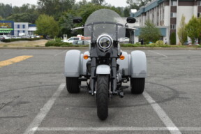 2024 Harley-Davidson® Freewheeler® FLRT thumb 1