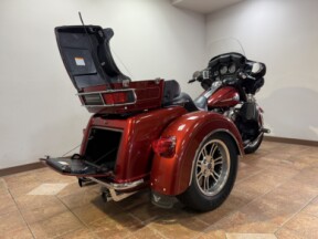 2009 FLHTCUTG Tri Glide Ultra thumb 0