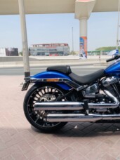 2024 Harley-Davidson® Breakout™ 117 Blue Burst thumb 1