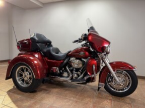 2009 FLHTCUTG Tri Glide Ultra thumb 2