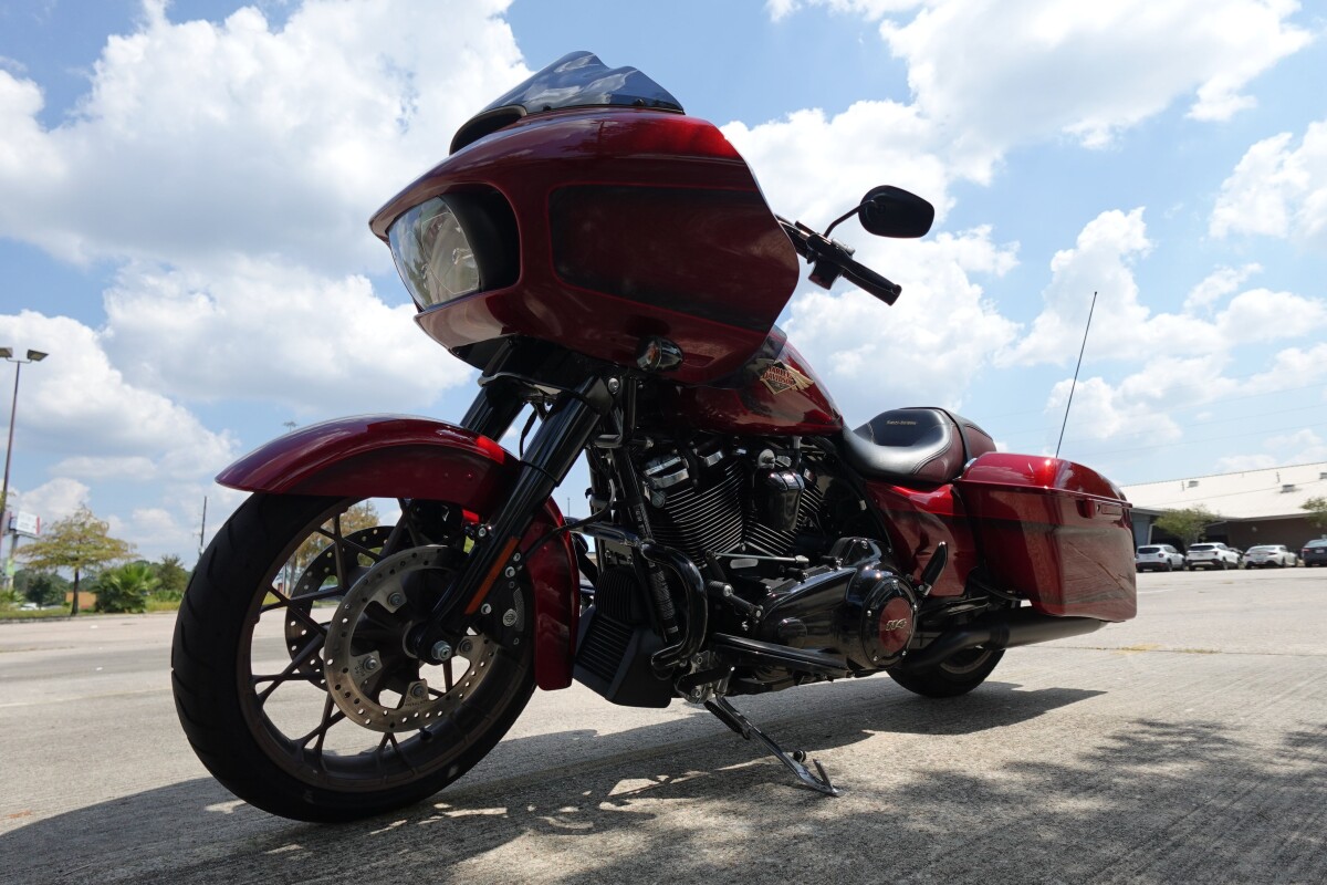 2023 Harley-Davidson Road Glide FLTRX - Photo 4