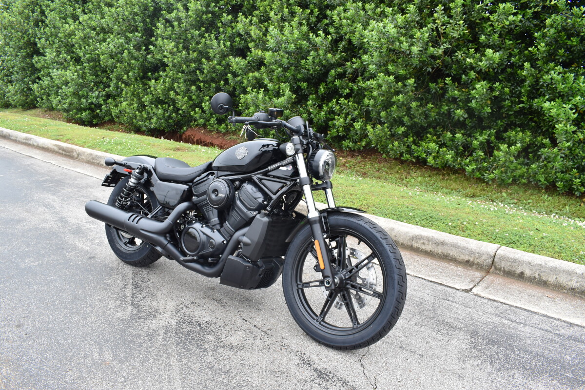 2025 Harley-Davidson Nightster - Photo 2
