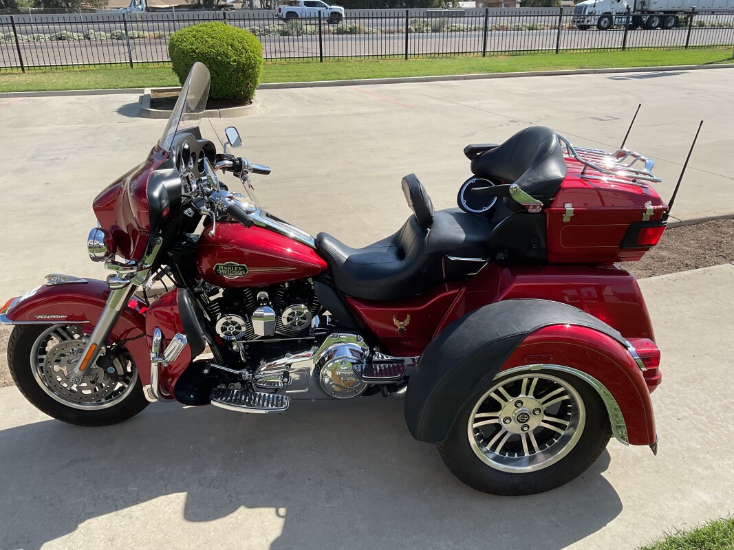 FLHTCUTG 2013 Tri Glide Ultra Classic - Photo 6