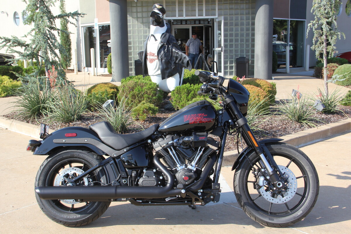 2025 Harley-Davidson Low Rider S Vivid Black - Photo 2