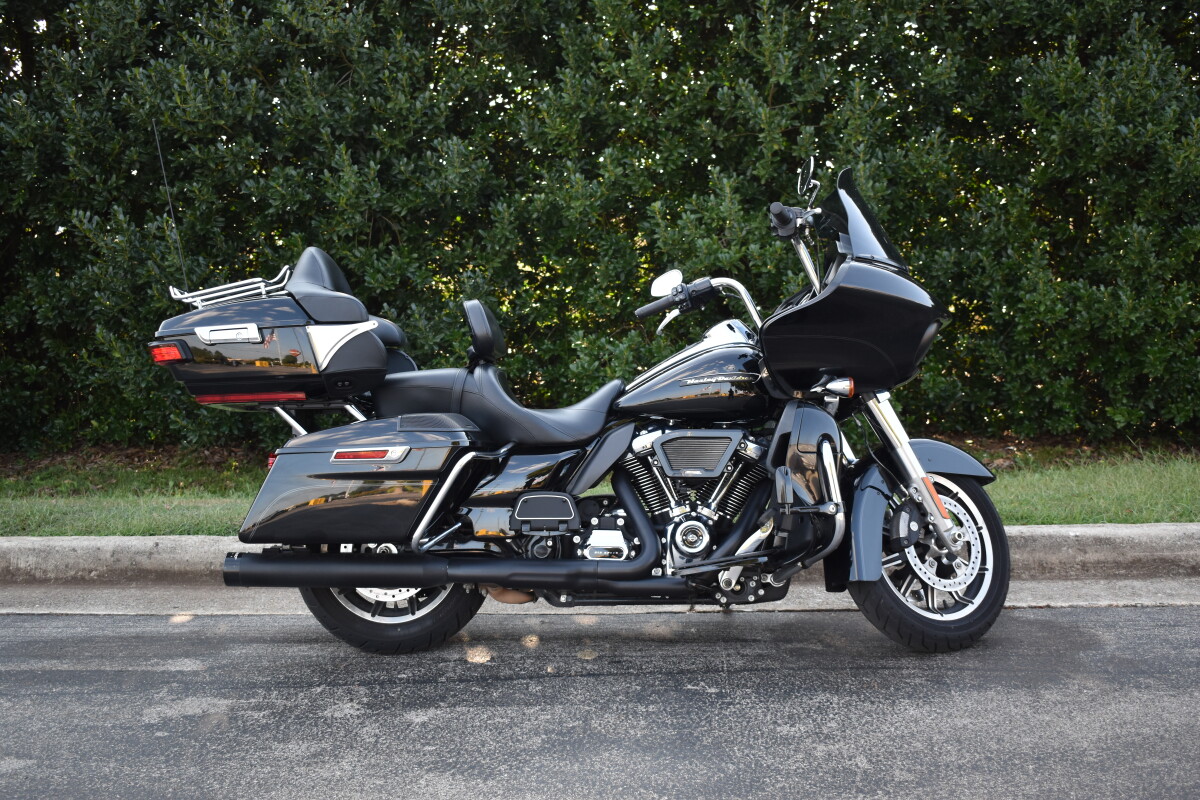 2019 Harley-Davidson Road Glide Ultra | Pre-Owned Touring Motorcycle