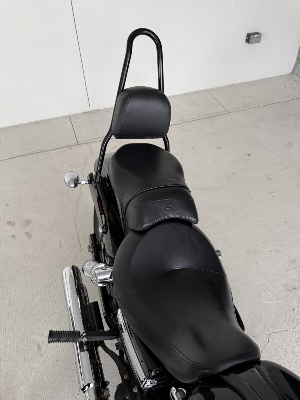 2011 Harley-Davidson Wide Glide - Photo 6