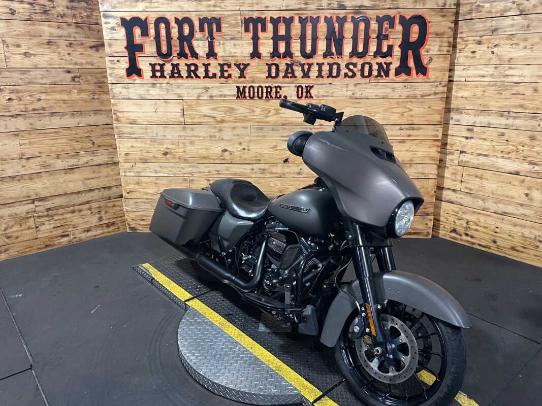Harley-Davidson Street Glide Special 2019 FLHXS Industrial Gray Denim - Photo 3