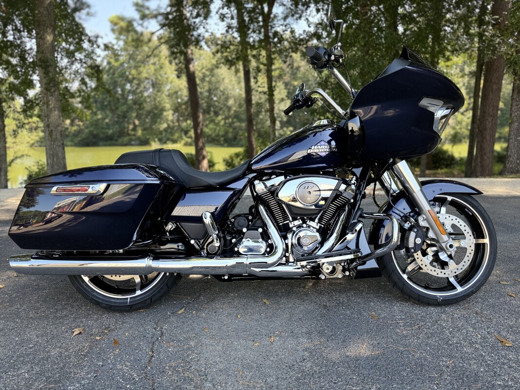 FLTRX 2025 Road Glide - Photo 9