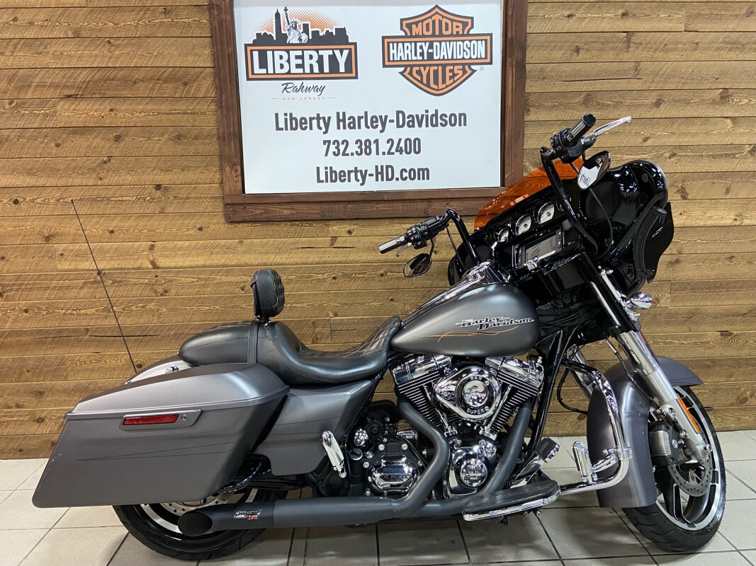 2016 Harley-Davidson Street Glide Special Charcoal Denim FLHXS