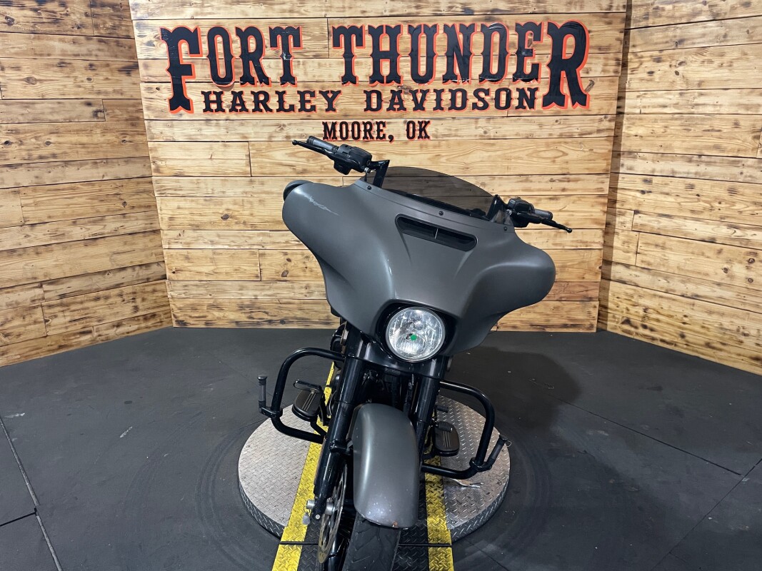 Harley-Davidson Street Glide Special 2019 FLHXS Industrial Gray Denim - Photo 4