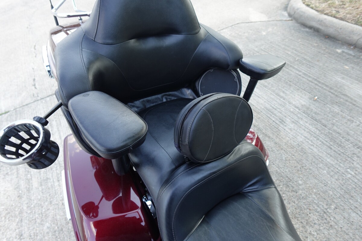 2017 Harley-Davidson Ultra Limited Low FLHTKL - Photo 10
