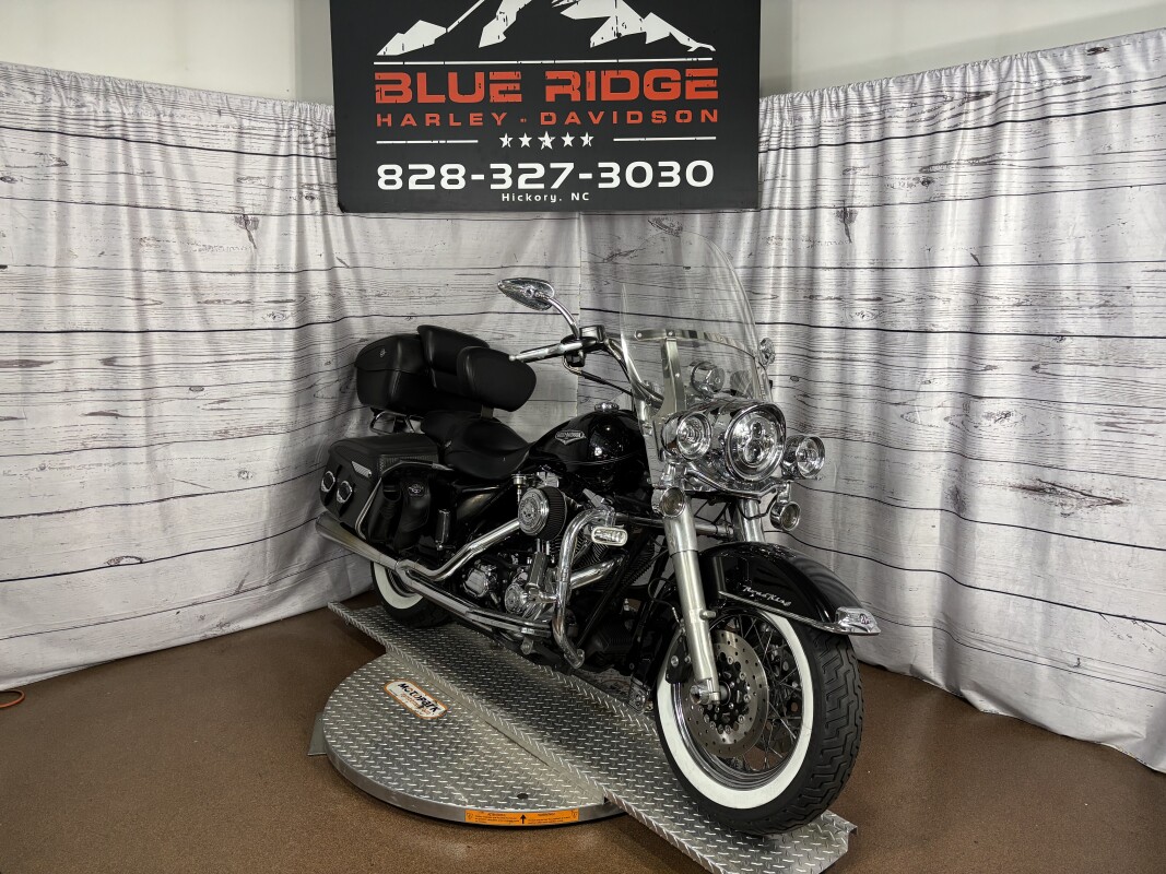 2004 Harley-Davidson Road King Classic – Used Touring Motorcycle - Photo 2