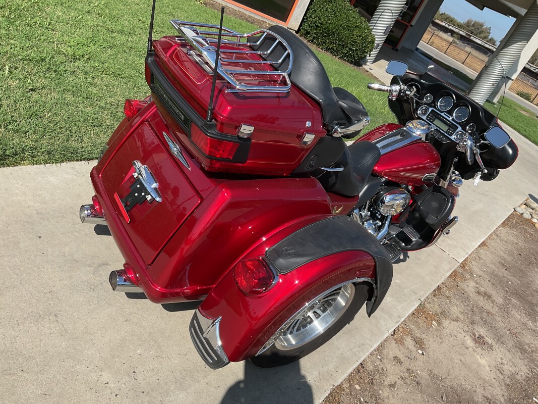 FLHTCUTG 2013 Tri Glide Ultra Classic - Photo 2