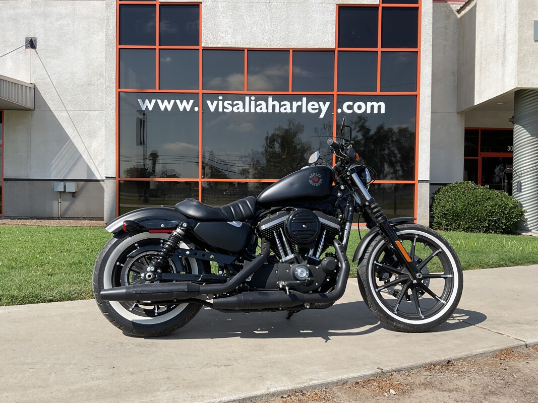 XL 883N 2022 Iron 883
