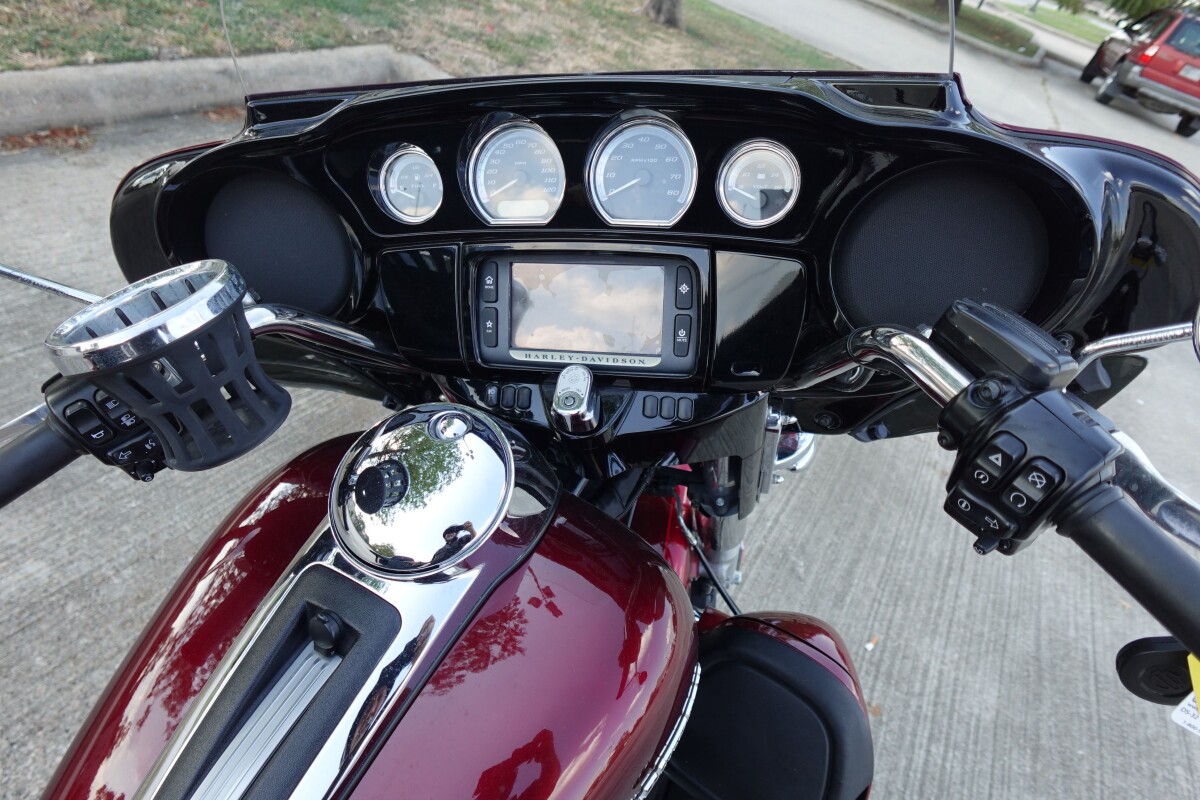 2017 Harley-Davidson Ultra Limited Low FLHTKL - Photo 9