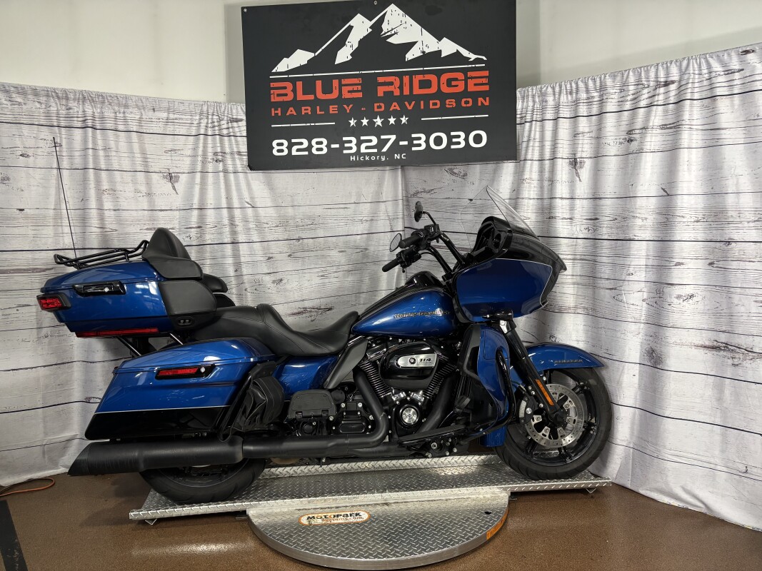 2022 Harley-Davidson Road Glide Limited - Photo 2