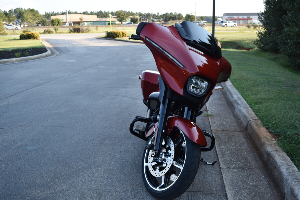 2025 Harley-Davidson Street Glide - Photo 3