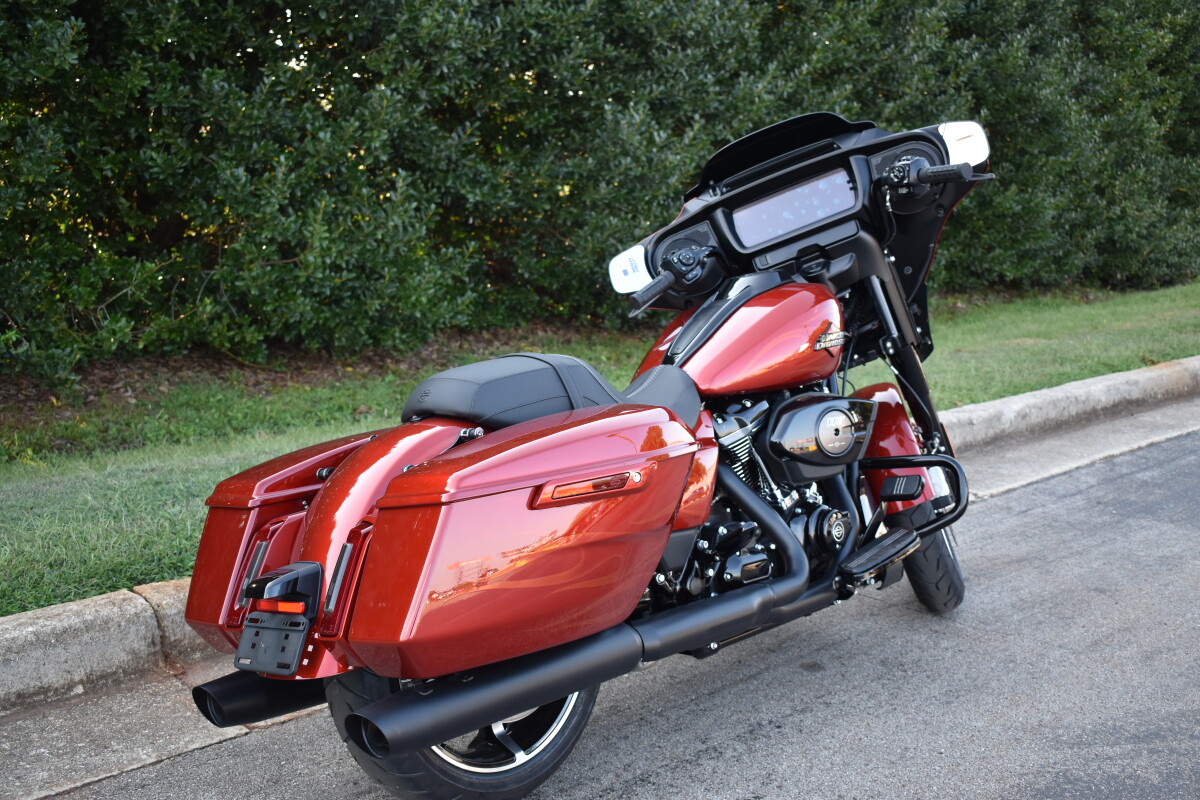 2025 Harley-Davidson Street Glide - Photo 8