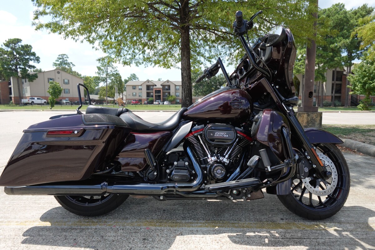 2019 Harley-Davidson CVO Street Glide FLHXSE