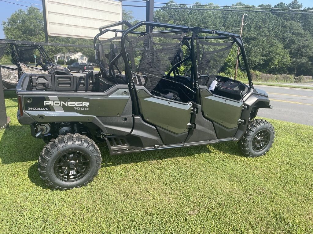 SXS1000M6DS 2025 Pioneer 1000-6 Deluxe Crew