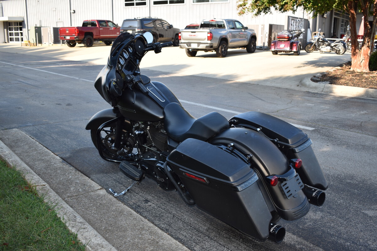 2020 Harley-Davidson Street Glide Special - Photo 6