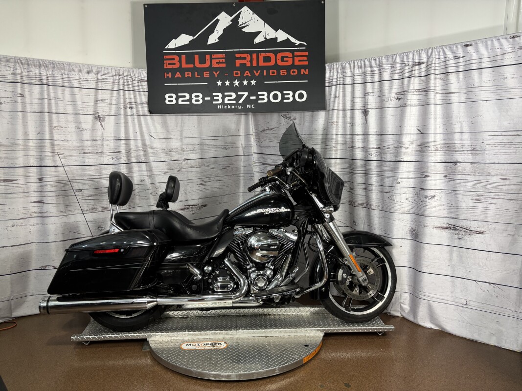2015 Street Glide Special – Classic Touring Bike