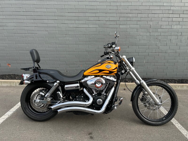 2010 FXDWG Wide Glide 