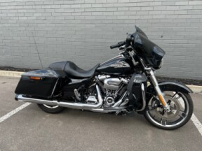 2018 FLHX Street Glide 107ci  thumb 3