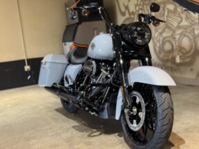 FLHRXS 2025 Road King™ Special thumb 1