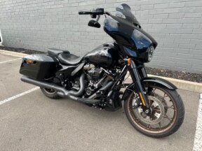 2022 FLHXST Street Glide ST 117ci  thumb 1
