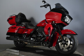 2020 Harley-Davidson® Road Glide® Limited FLTRK thumb 2