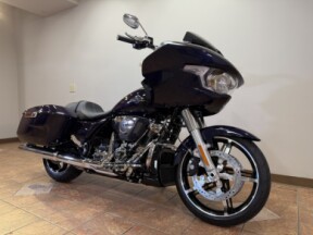 2025 FLTRX Road Glide® thumb 2