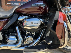 2019 Harley-Davidson Tri Glide Ultra FLHTCUTG thumb 2