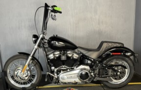 2020 Harley-Davidson® Softail Standard®  FXST BLACK thumb 2