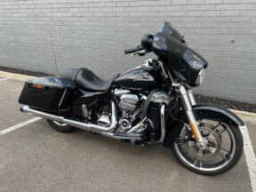2018 FLHX Street Glide 107ci  thumb 2