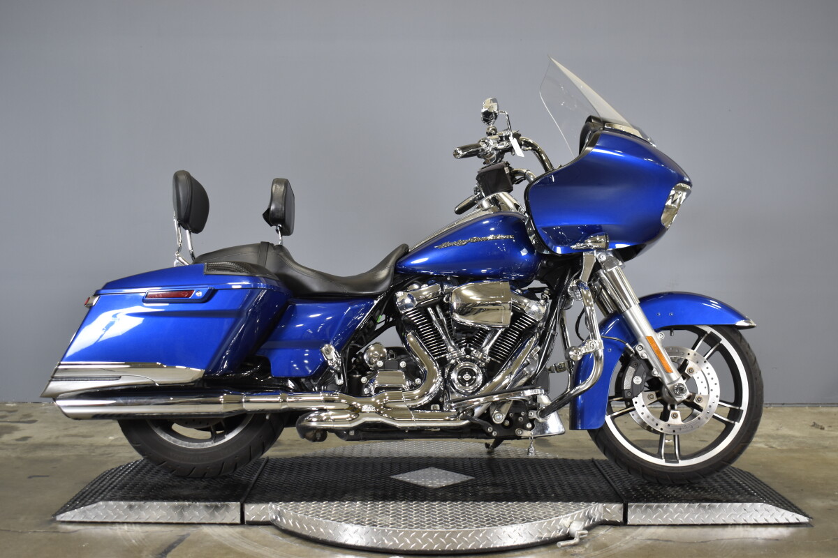 2017 Harley-Davidson Road Glide Special FLTRXS