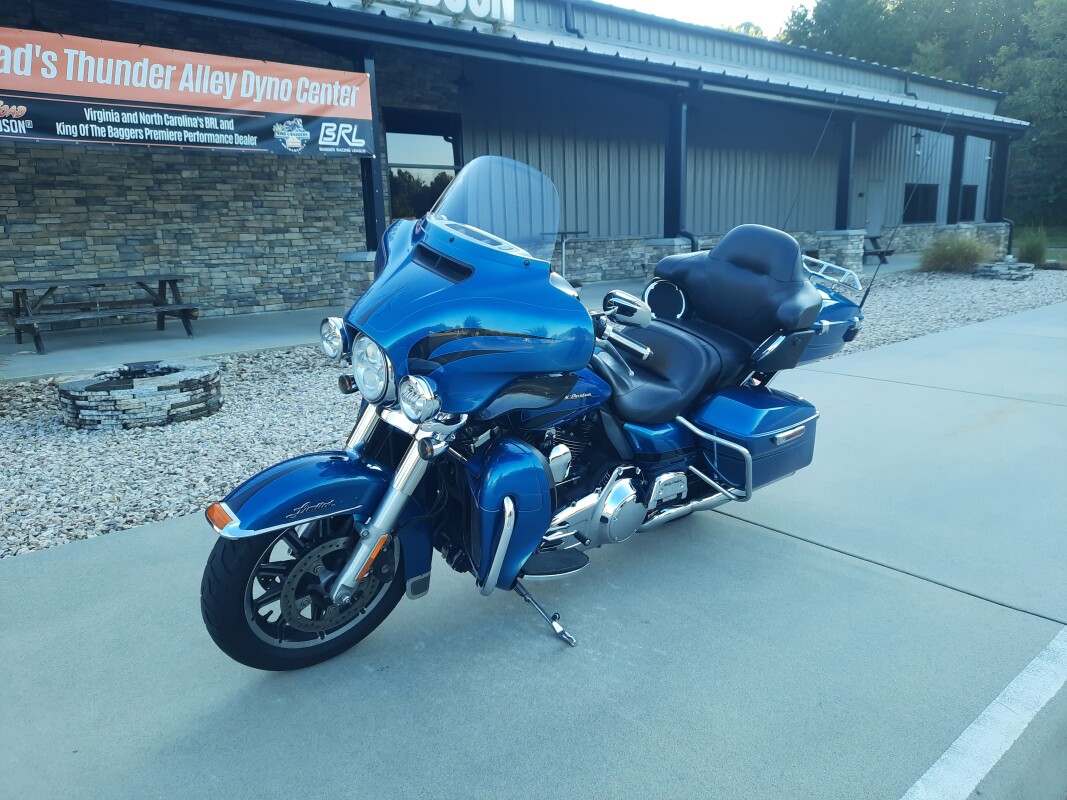 2014 Harley-Davidson Ultra Limited Custom Colour Daytona Blue - Photo 2
