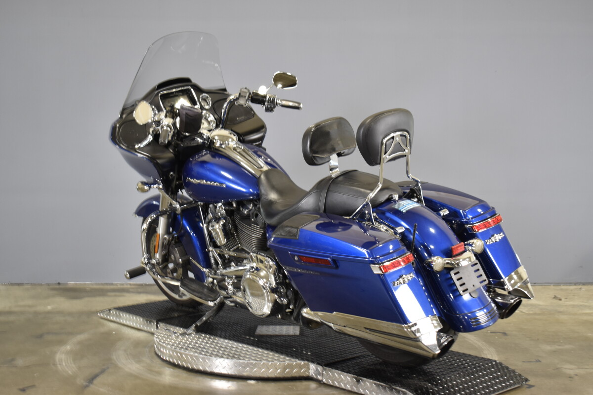 2017 Harley-Davidson Road Glide Special FLTRXS - Photo 6