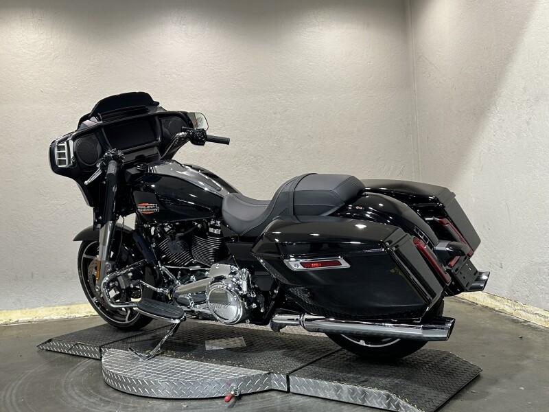 Harley-Davidson Street Glide 2025 FLHX 84644291 VIVID BLACK - Photo 7