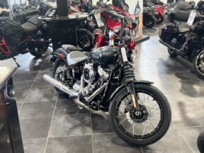 *DEMO* 2025 Harley-Davidson Softail Street Bob thumb 0