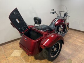 2016 FLRT Freewheeler® thumb 0