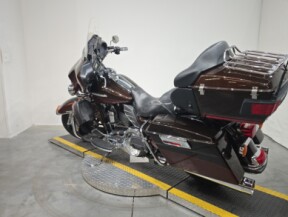 FLHTK 2011 Electra Glide® Ultra Limited thumb 0