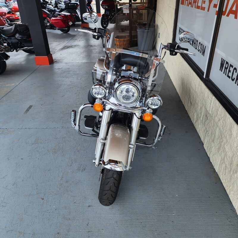 2018 Harley-Davidson Road King - Photo 2