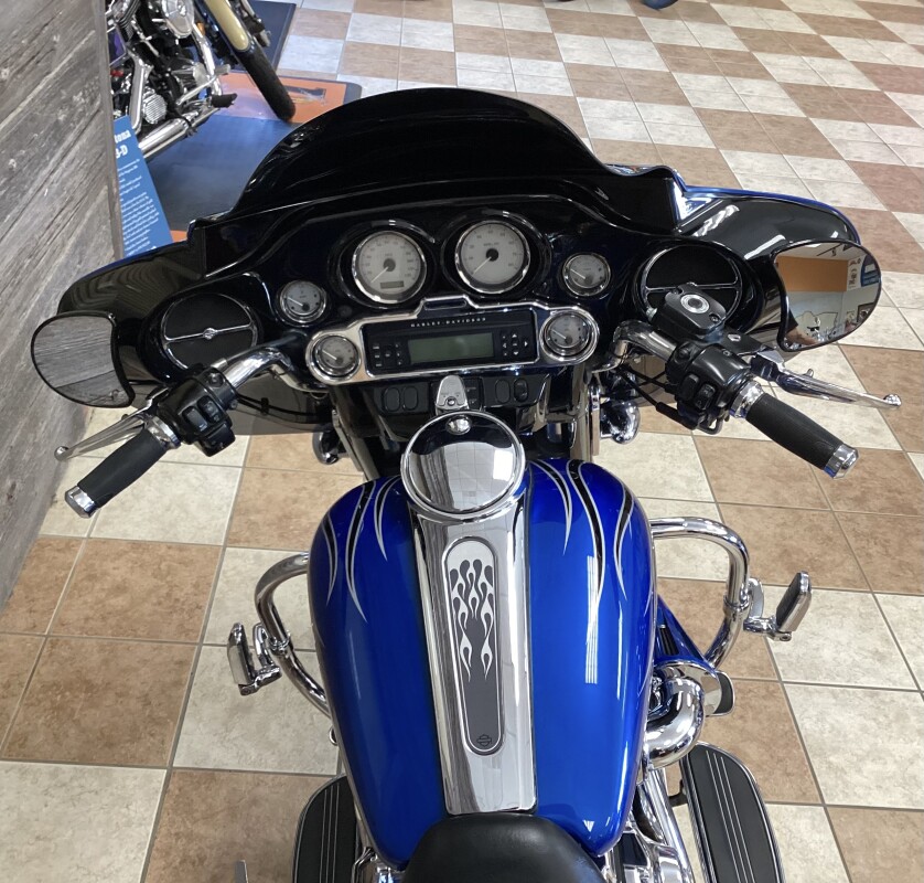 2007 Harley-Davidson Street Glide Blue w/Flames - Photo 4
