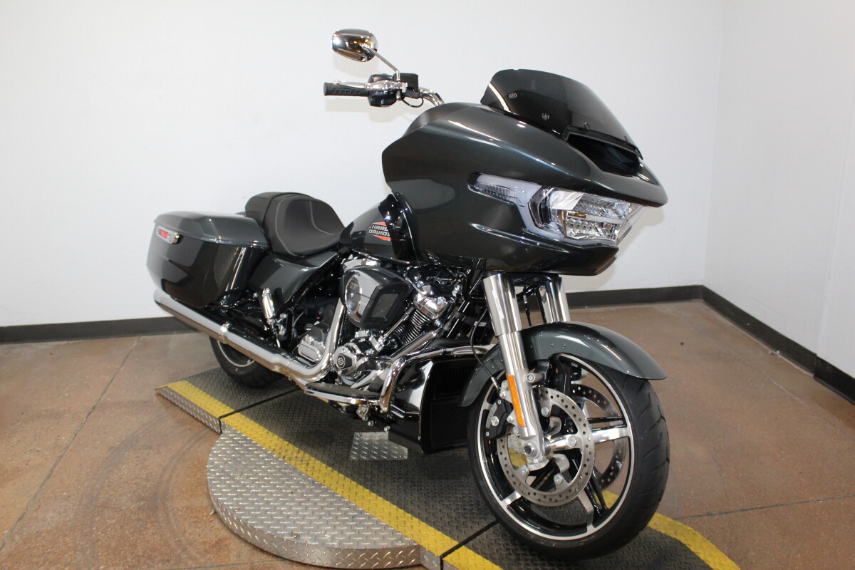 Harley-Davidson Road Glide 2025 FLTRX 84644298 IRON HORSE MTLC - Photo 2