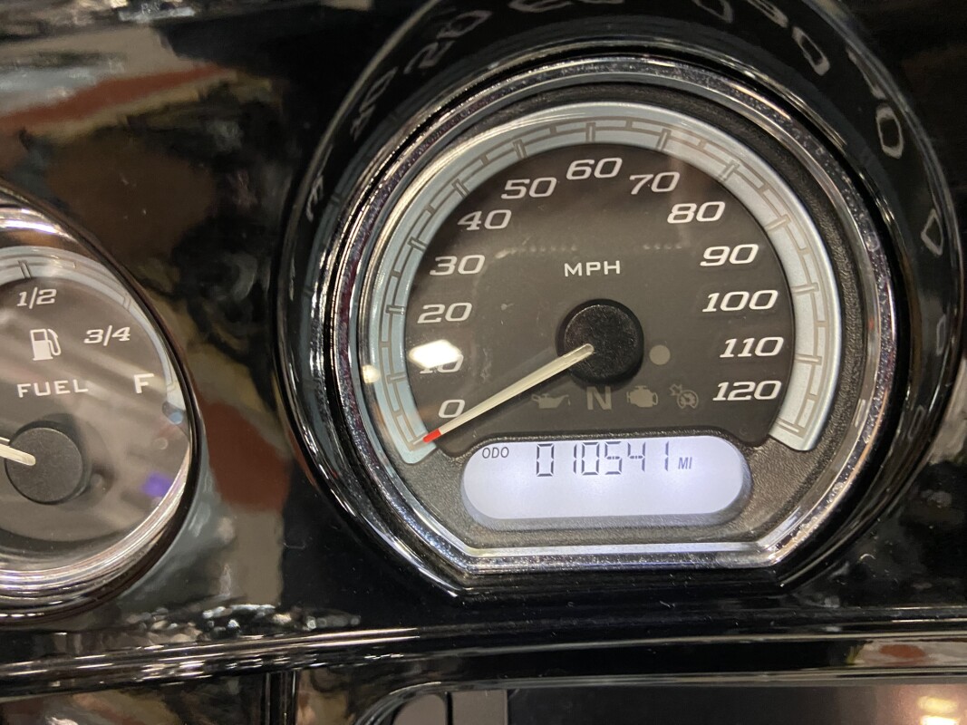 2015 Harley-Davidson Ultra Limited Low Two-Tone Brilliant Silver Pearl/Vivid Black FLHTKL - Photo 6