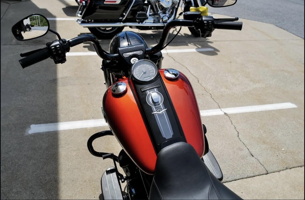 2025 Harley-Davidson Road King Special FLHRXS Whiskey Fire - Black Finish - Photo 5